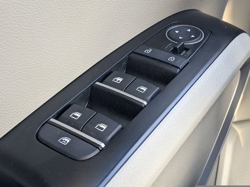 Used 2021 Kia Soul LX image 19