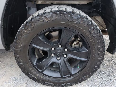 Certified 2021 RAM 1500 Big Horn image 14