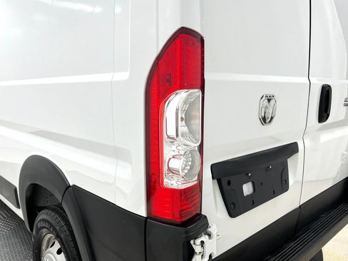 Used 2023 RAM ProMaster 2500 FWD image 33