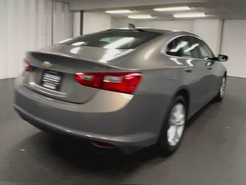 Certified 2018 Chevrolet Malibu LT w/ Leather Package FWD image 8