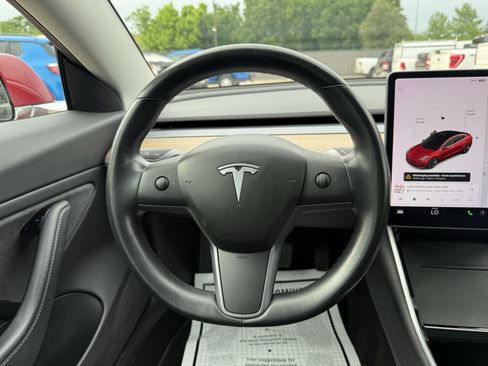 Used 2018 Tesla Model 3 Long Range RWD image 22