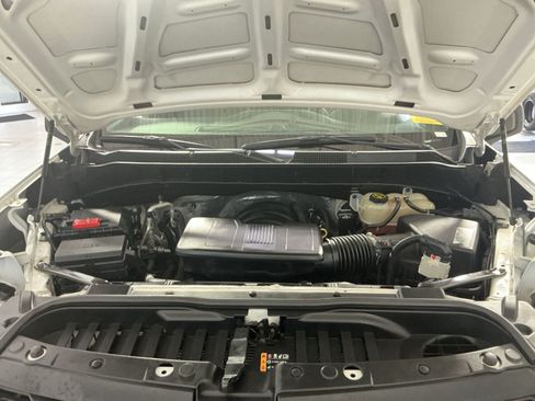 Used 2020 Chevrolet Silverado 1500 W/T AWD/4WD image 24