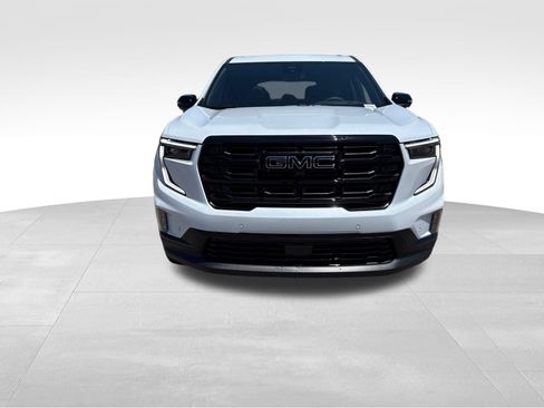 New 2026 GMC Acadia Elevation w/ Super Cruise Package FWD image 13