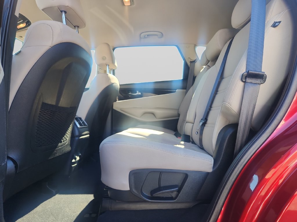 Used 2020 Kia Sorento S AWD/4WD image 16