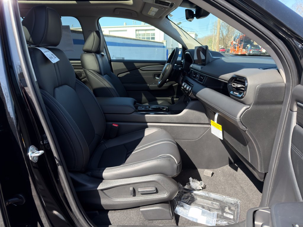 New 2026 Honda Pilot Touring image 27