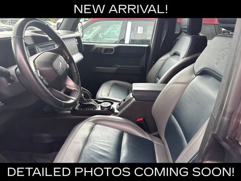 Used 2023 Ford Bronco Outer Banks w/ Sasquatch Package AWD/4WD image 11