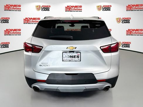 Used 2019 Chevrolet Blazer LT w/ Sound & Technology Package FWD image 16