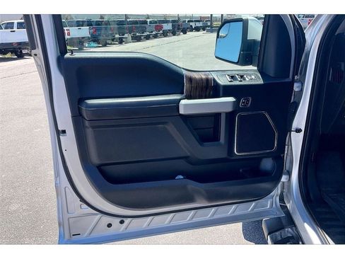 Used 2018 Ford F150 Lariat w/ Max Trailer Tow Package AWD/4WD image 25