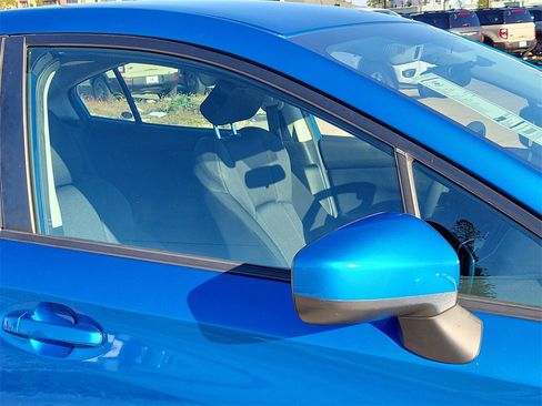 Used 2020 Subaru Impreza Premium image 6