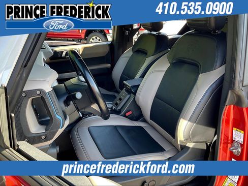 Used 2022 Ford Bronco Wildtrak image 23