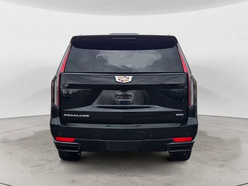 Used 2023 Cadillac Escalade Sport image 4