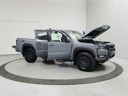 New 2026 Nissan Frontier PRO-4X image 9