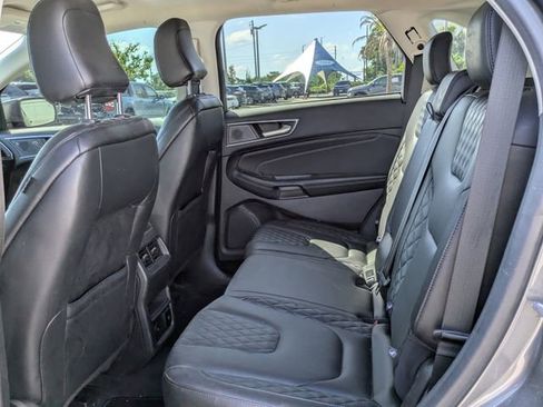 Used 2024 Ford Edge Titanium AWD/4WD image 10