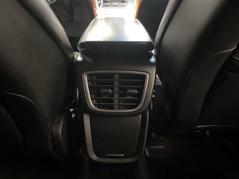 Used 2019 Lincoln Nautilus Select w/ Class II Trailer Tow Package image 38