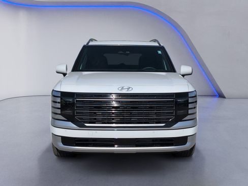 New 2026 Hyundai Palisade Calligraphy FWD image 3