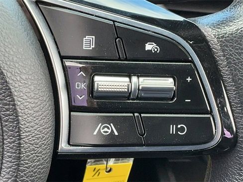 Used 2023 Kia Forte LXS image 22