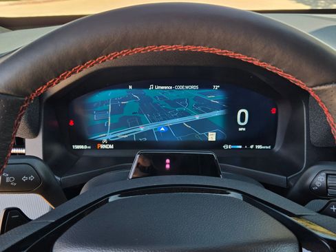 Used 2025 Ford Explorer ST image 24