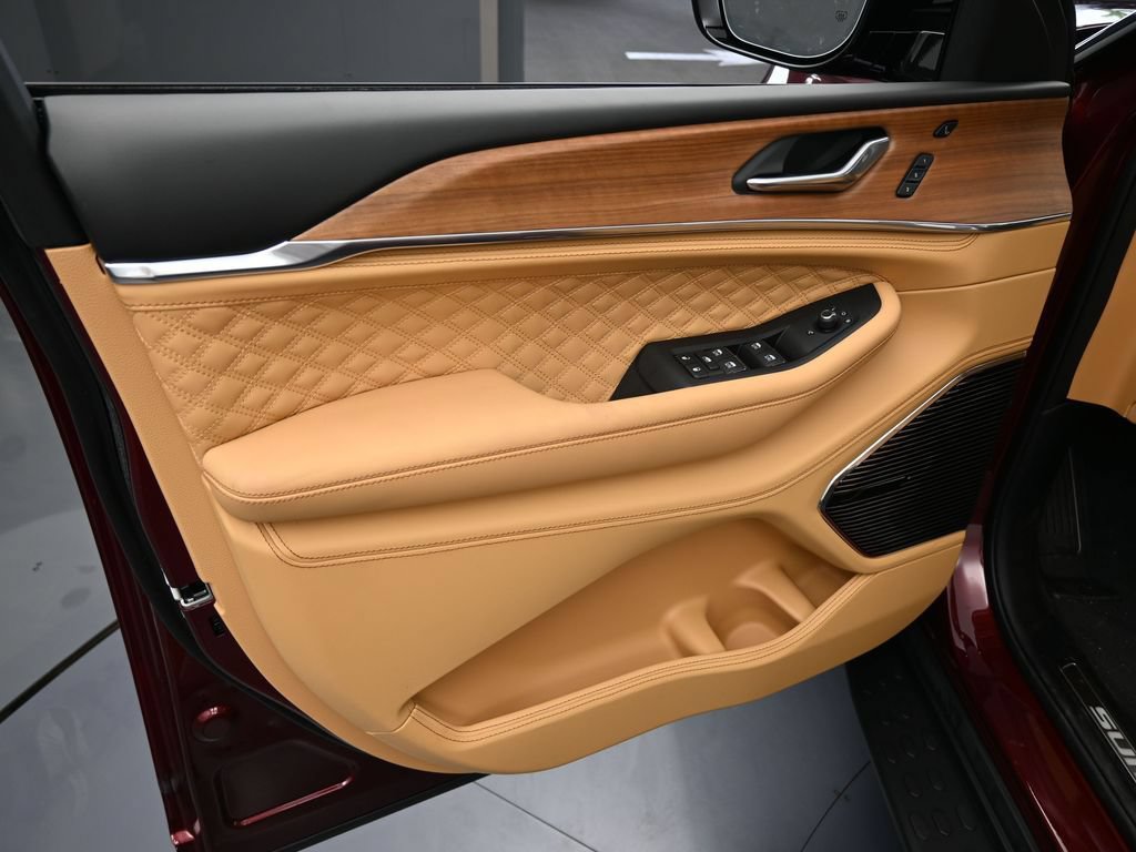 New 2025 Jeep Grand Cherokee Summit AWD/4WD image 17