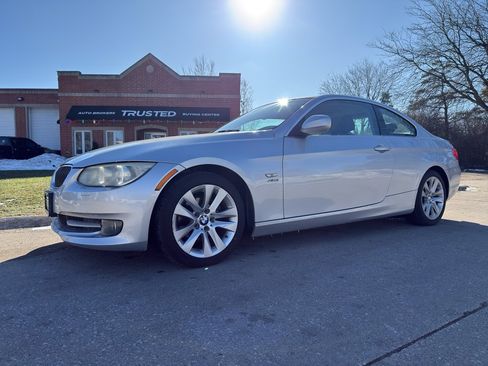 Used 2011 BMW 328i xDrive Coupe image 1