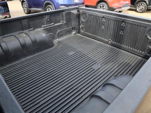 Used 2008 GMC Canyon SLE image 18