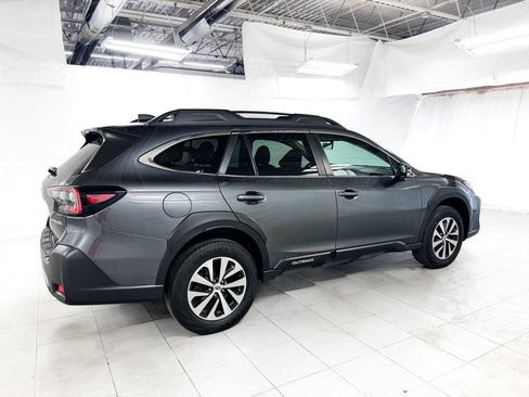 Used 2024 Subaru Outback Premium AWD/4WD image 7
