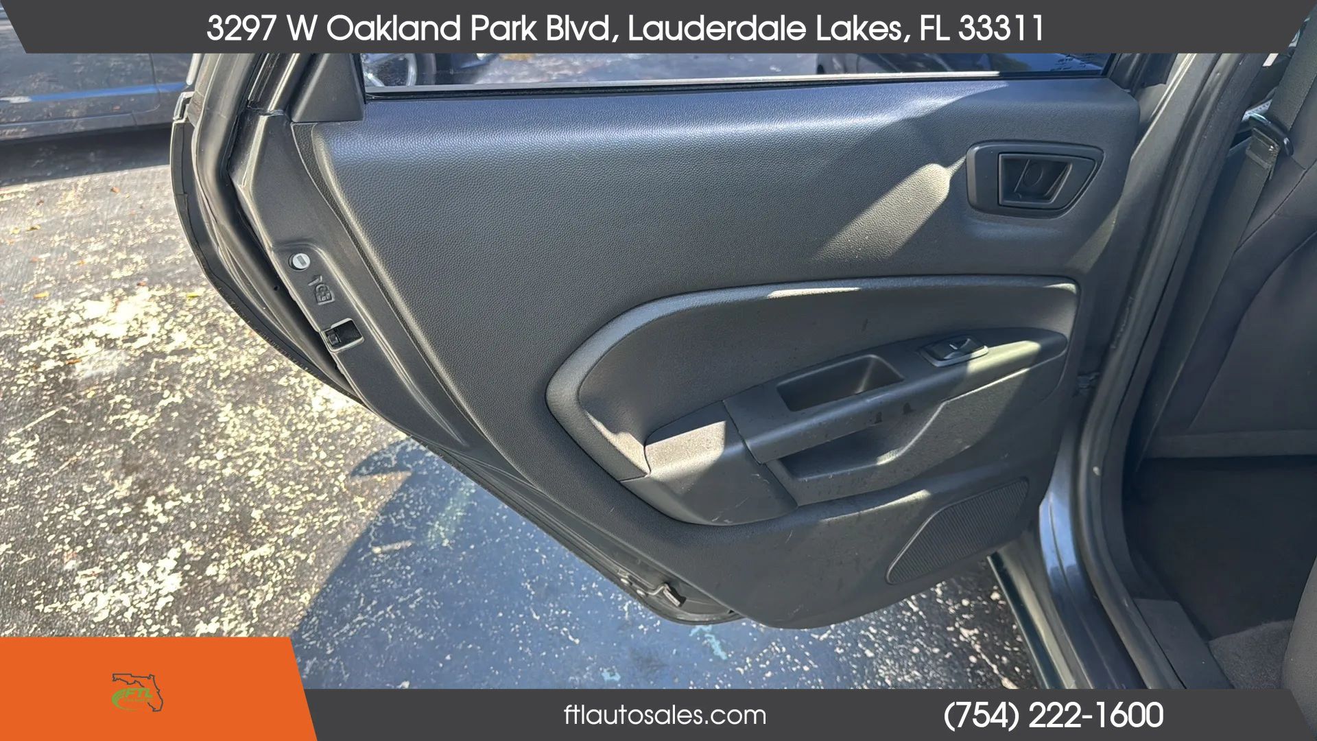 Used 2018 Ford Fiesta SE FWD image 26