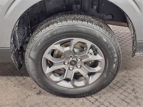 Certified 2023 Ford Maverick XLT w/ XLT Luxury Package image 26