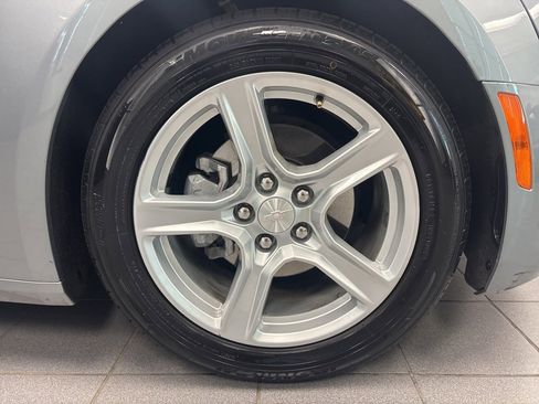 Used 2023 Chevrolet Camaro LT image 8