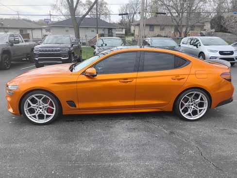 Used 2022 Genesis G70 3.3T Launch Edition image 4