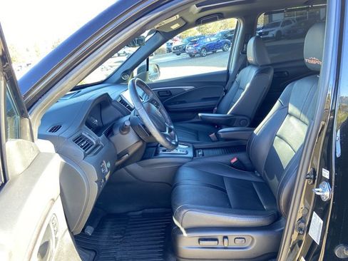 Used 2023 Honda Passport TrailSport image 33