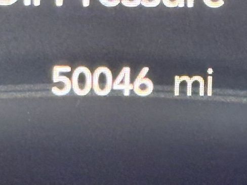 Used 2022 Chrysler Pacifica Touring-L w/ S Appearance Package image 18