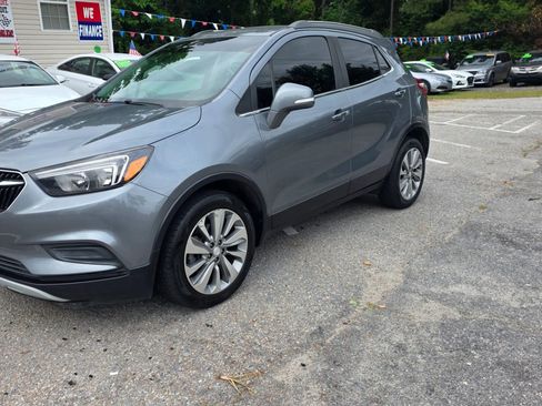 Used 2019 Buick Encore Preferred FWD image 4