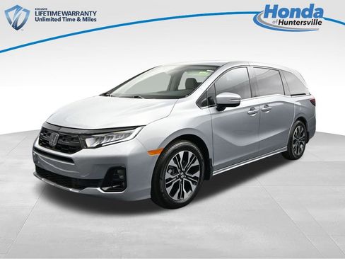 New 2026 Honda Odyssey Elite image 3
