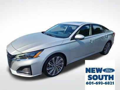 Used 2024 Nissan Altima 2.5 SL