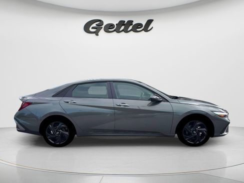 New 2026 Hyundai Elantra Sport FWD image 7