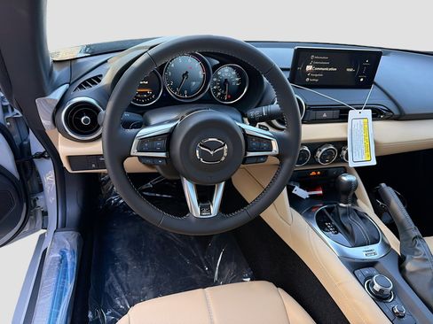 New 2026 MAZDA MX-5 Miata Grand Touring image 17