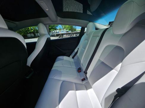 Used 2023 Tesla Model 3 Standard Range image 57