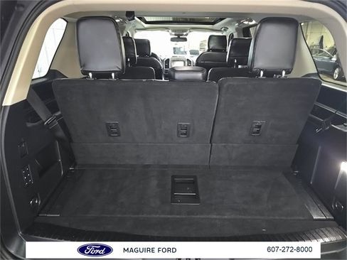 Used 2020 Ford Expedition Platinum image 12