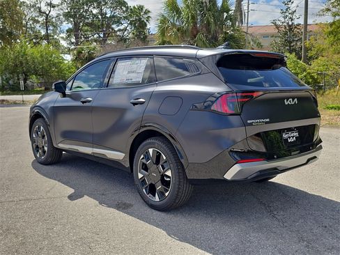 New 2026 Kia Sportage SX image 6