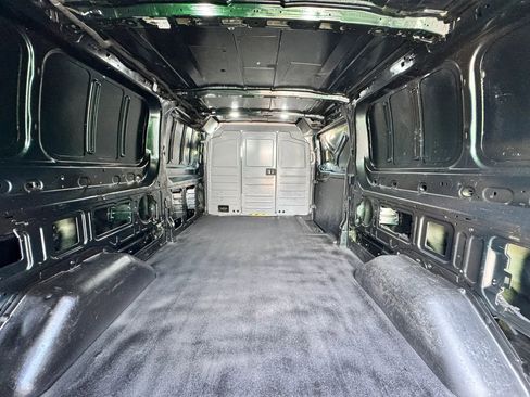 Used 2019 Ford Transit 150 148 Low Roof RWD image 22