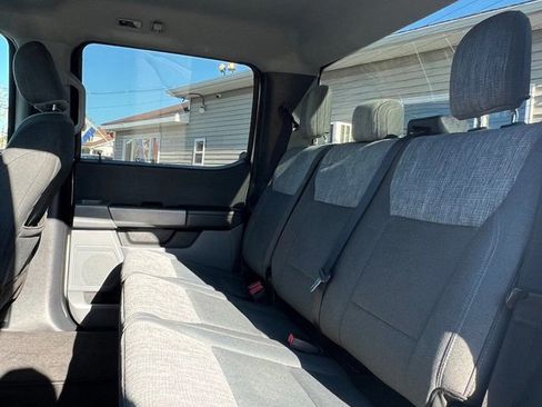 Used 2021 Ford F150 XLT image 12