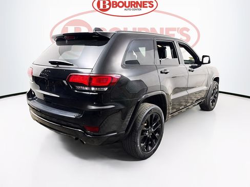 Used 2021 Jeep Grand Cherokee Laredo X AWD/4WD image 11