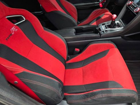 Used 2019 Honda Civic Type R image 13