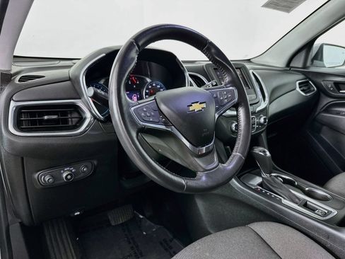 Used 2020 Chevrolet Equinox LT w/ Driver Convenience Package FWD image 10