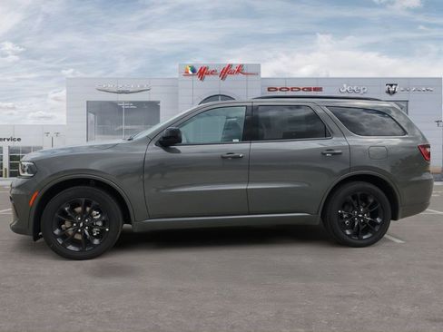 New 2026 Dodge Durango GT image 2
