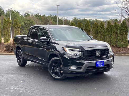 Certified 2023 Honda Ridgeline Black Edition image 2