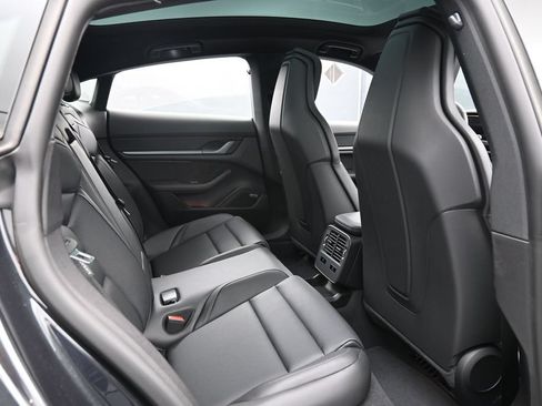 New 2026 Porsche Taycan 4S AWD/4WD image 28