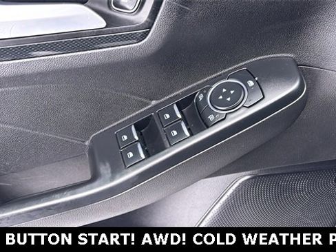 Used 2024 Ford Escape ST-Line image 7