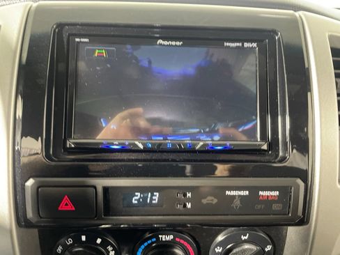 Used 2013 Toyota Tacoma 4x4 Double Cab w/ TRD Off-Road Pkg image 17