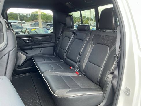 Used 2025 RAM 1500 Limited AWD/4WD image 53